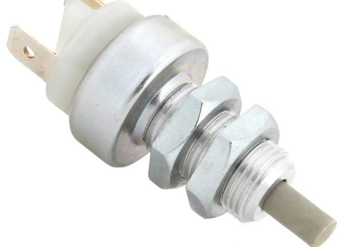 SWITCH DE FRENO METALICO (PEDAL). SKU 13H3735HD