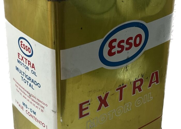 LATA DE ACEITE CLASICA COLECCIONABLE ESSO EXTRA. SKU LATAESSOEXTRA